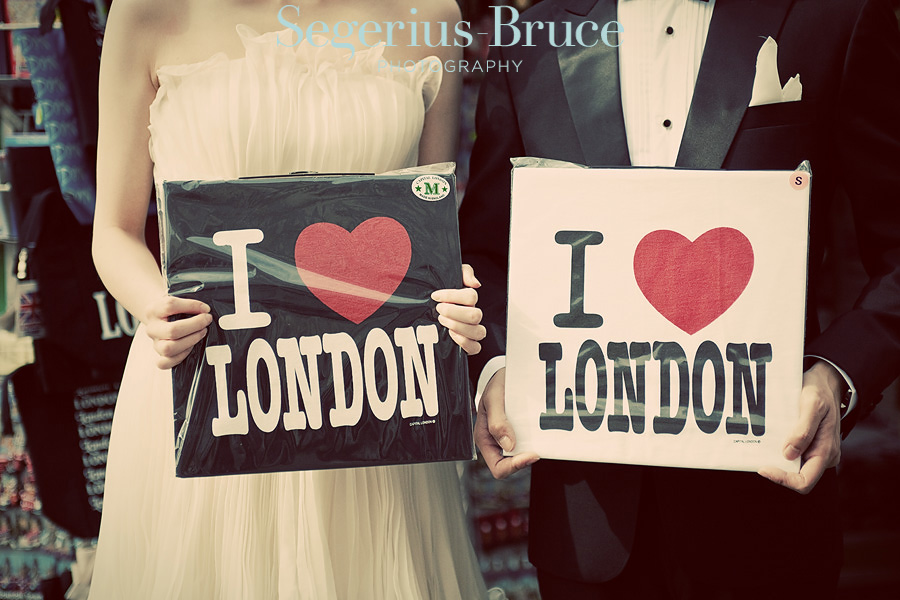 London Love Affair Engagement Session