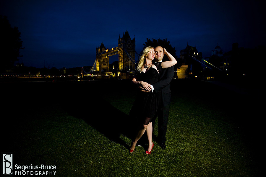 Engagement photography session at night in London