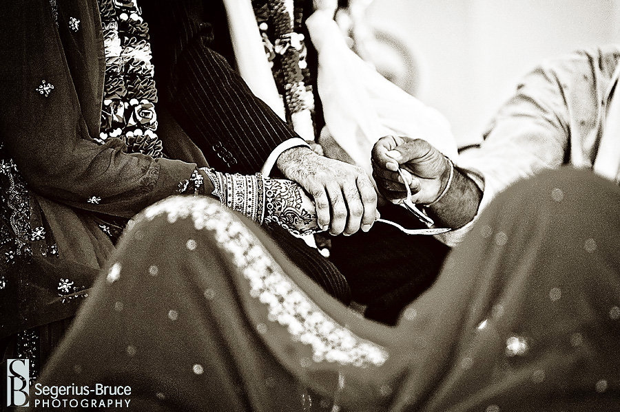 Documentary photography of the hindu wedding ceremony