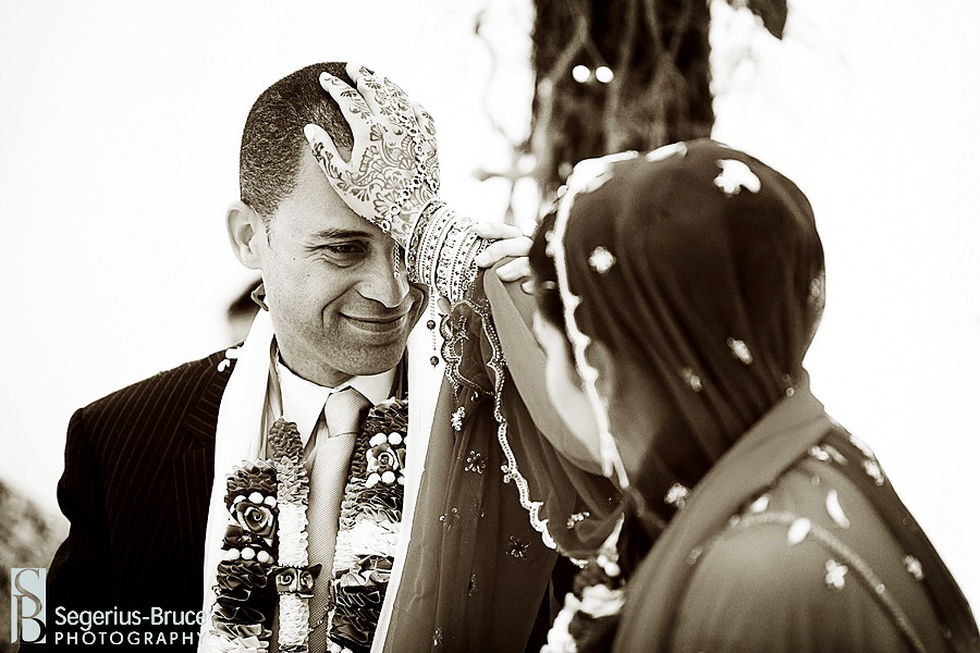 Black and White wedding photography Hindu Wedding