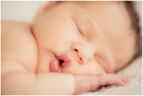 Newborn baby photographer in Surrey and London (7)