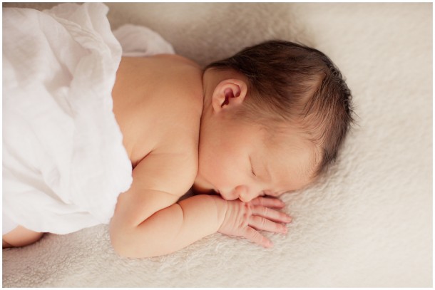 Newborn baby photographer in Surrey and London (13)